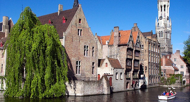 Lekkergeniet.com - Brugge - Rozenhoedkaai kanaal